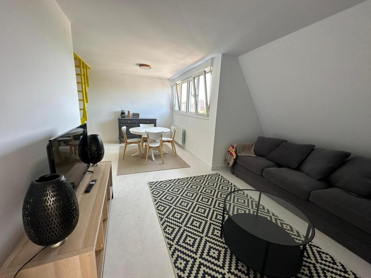 סנטנדר Design Apartment With Garage מראה חיצוני תמונה
